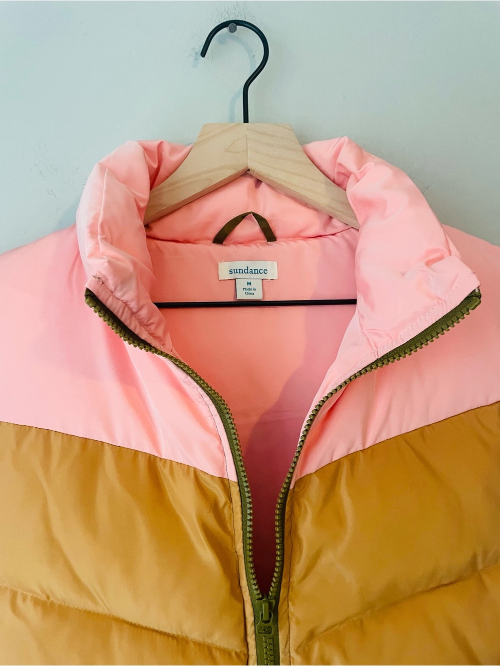 Sundance Puffer Vest - Picture 3 of 4